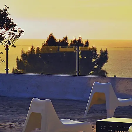 Residencia Praia Norte - Al Guest house 2*